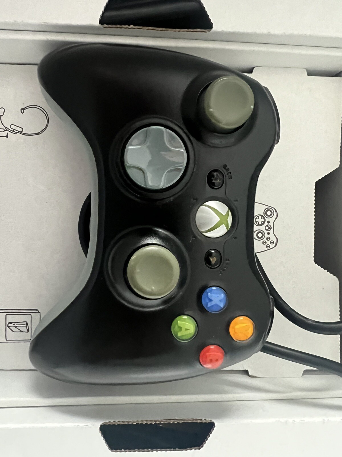 Microsoft Xbox 360 S 250GB Console – Glossy Black