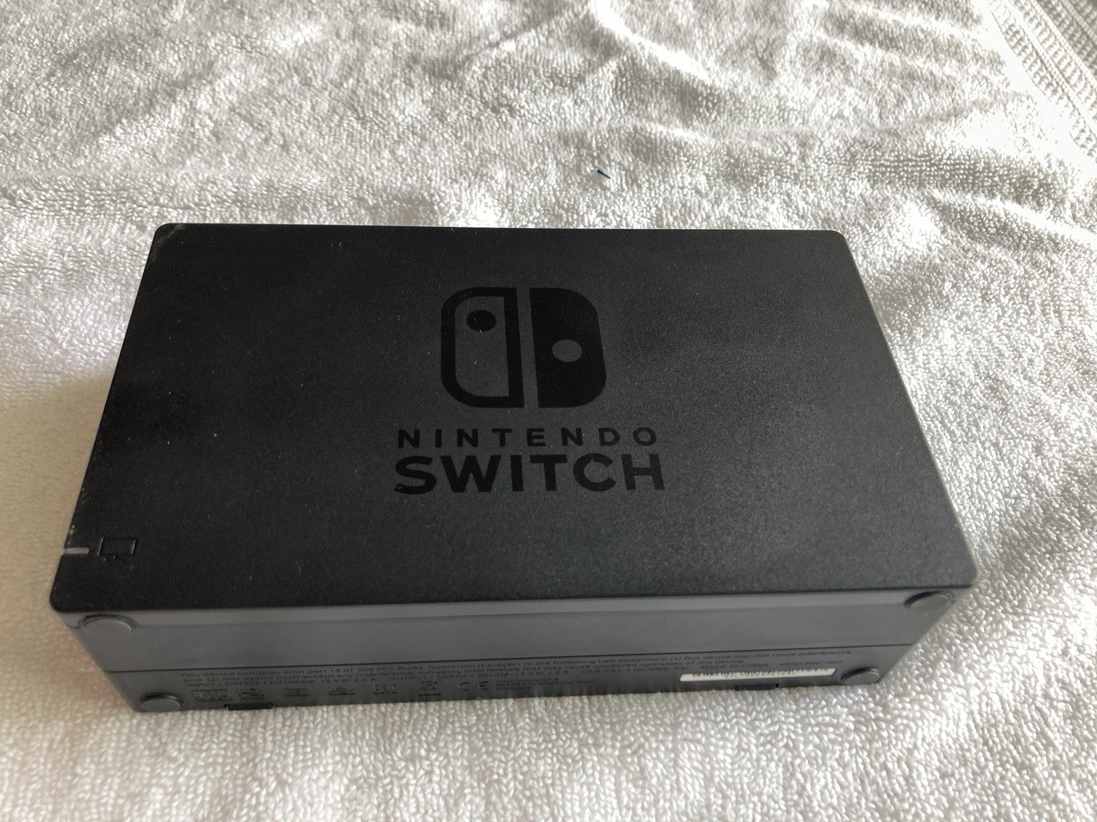 Nintendo Switch -HAC-001- Unpatched + 120 GB SD Card, Dock, Power, Box, 3 Joycon