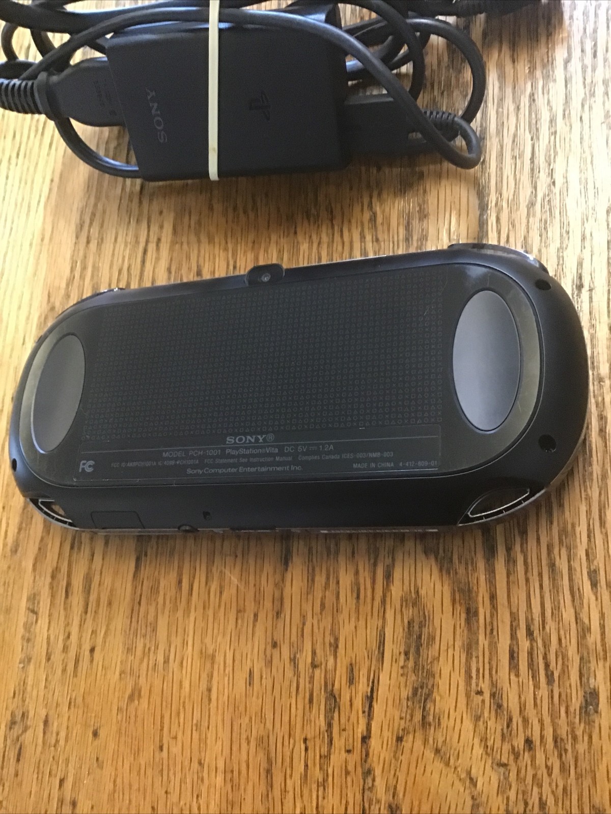 Sony PlayStation Vita PS Vita PCH-1001 Handheld Console Gaming System Black Nice