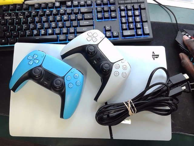 PLAYSTATION 5 SLIM CFI-2015 (EZ2006609)