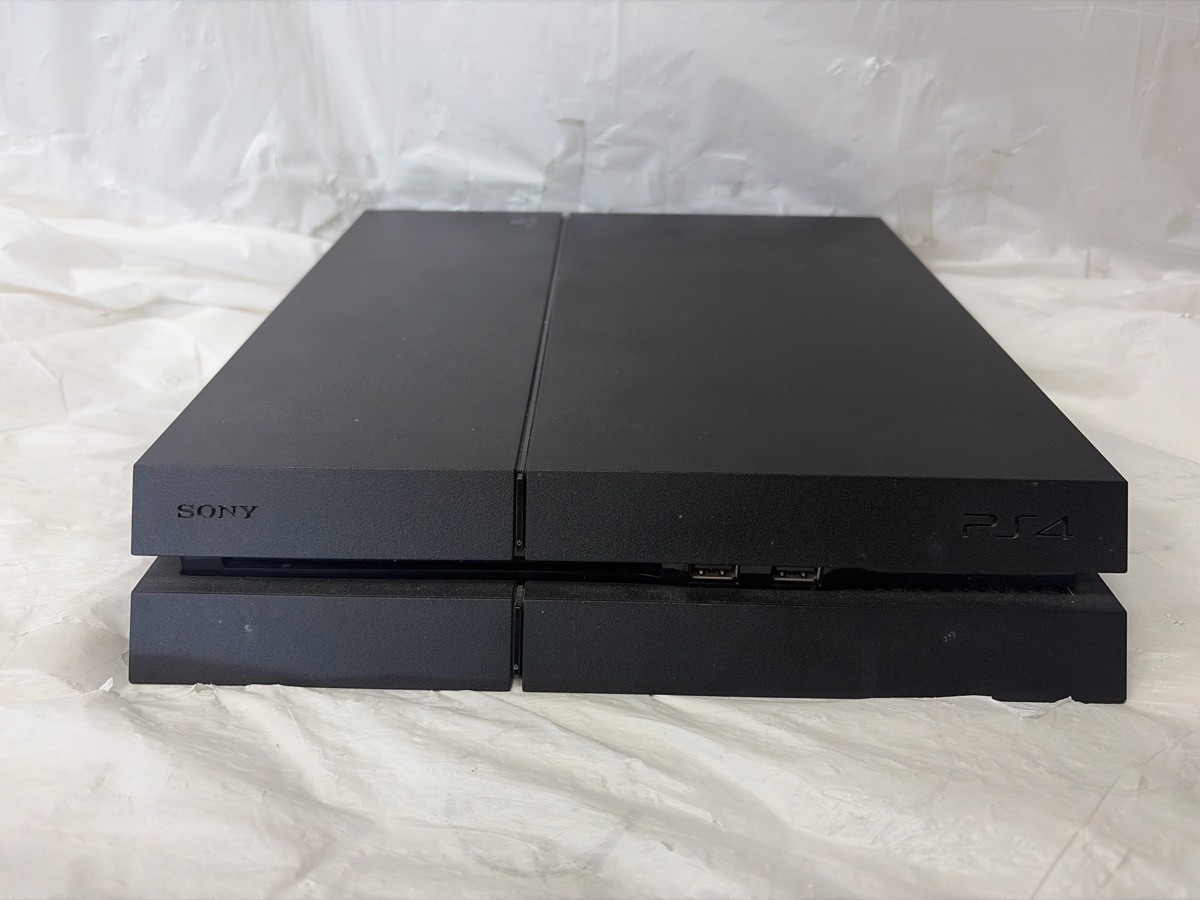PREOWNED SONY PS4 – SYSTEM – CUH-1215A – 500GB PRE-OWNED (P23017043)