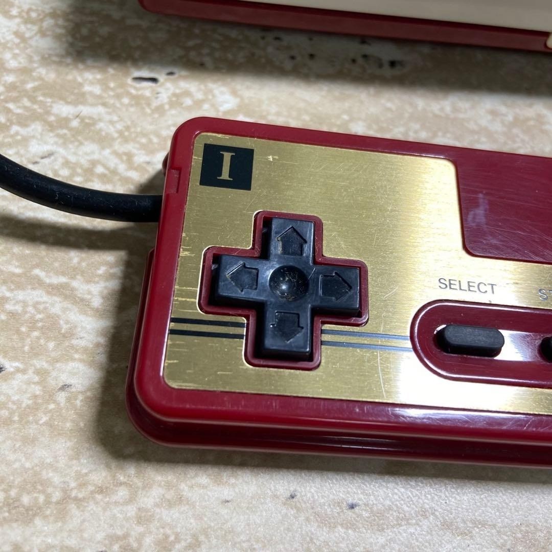 Nintendo Family Computer Famicom Square Button Console Boxed Tested Working 7157