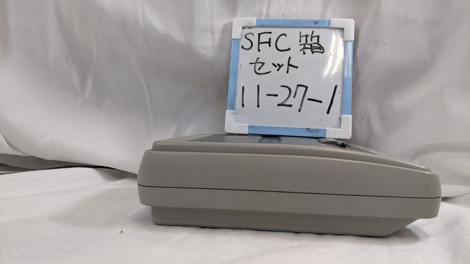 Nintendo Super Famicon SNES Console complete in Box excellent Condition 11-27-1