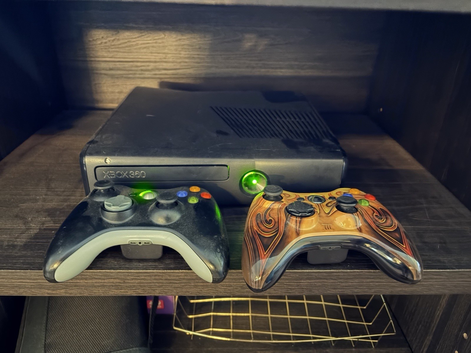 Xbox 360 S Slim Model 250GB Console Bundle 29 Games, 2 Controllers READ DESCRIPT