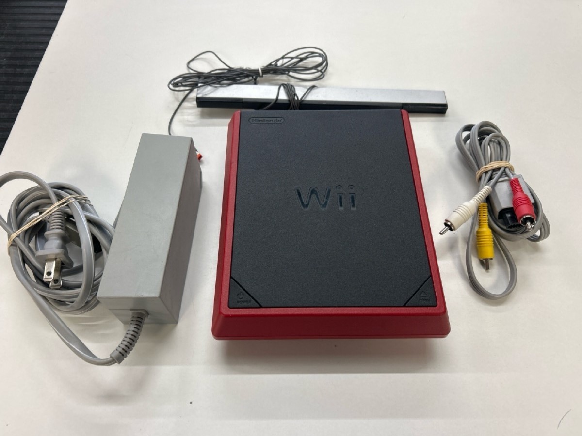 NINTENDO WII CONSOLE RVL-201 (P24035600)