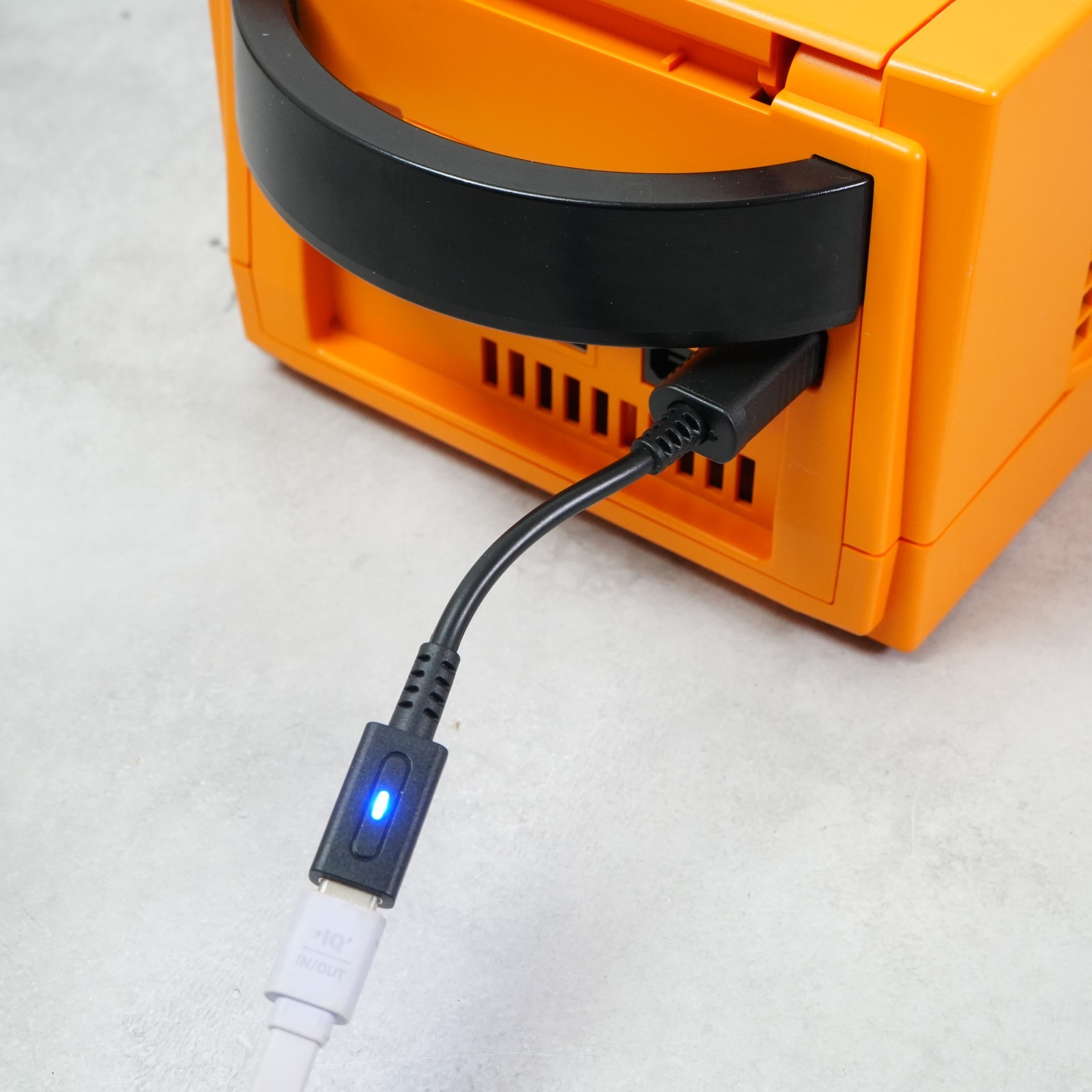 GameCube Orange Console DOL-001 NTSC U-C/J Region Switch Mod Nintendo w/ Cable