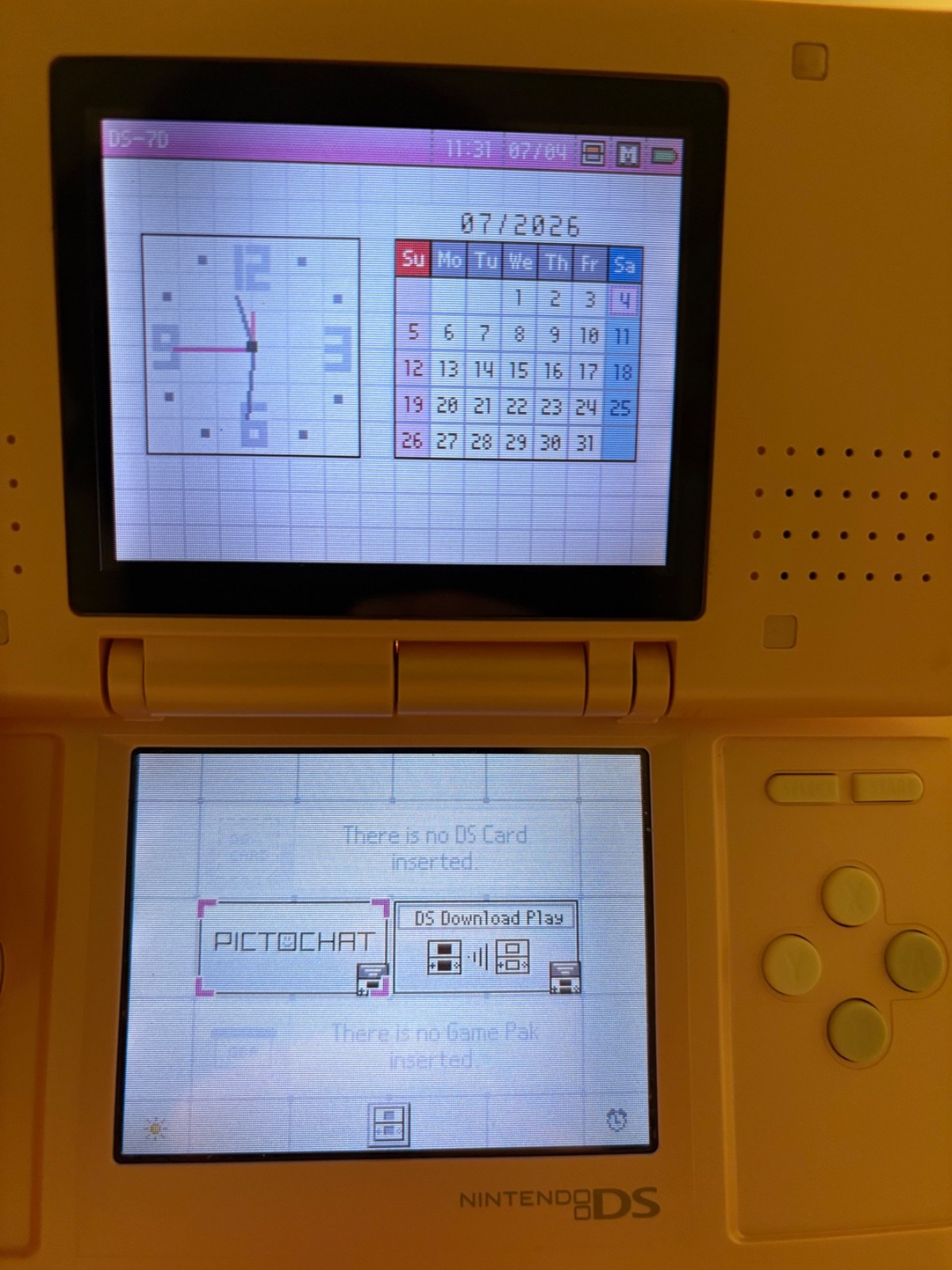 Nintendo DS Candy Pink Handheld System – Great Condition! – TESTED & WORKS (7D)