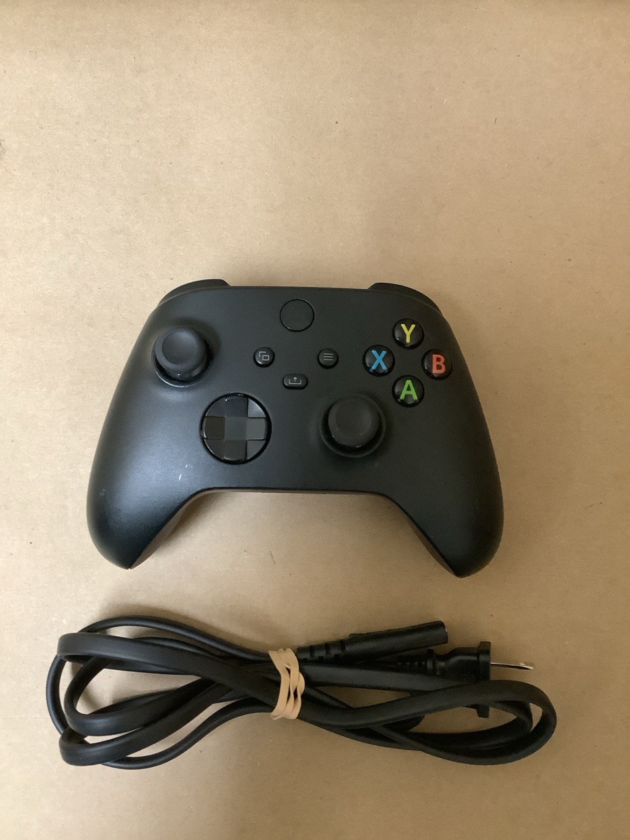 MICROSOFT Model: 1882 XBOX SERIES X 1TB SSD GAMING CONSOLE IN BOX (G29016884)