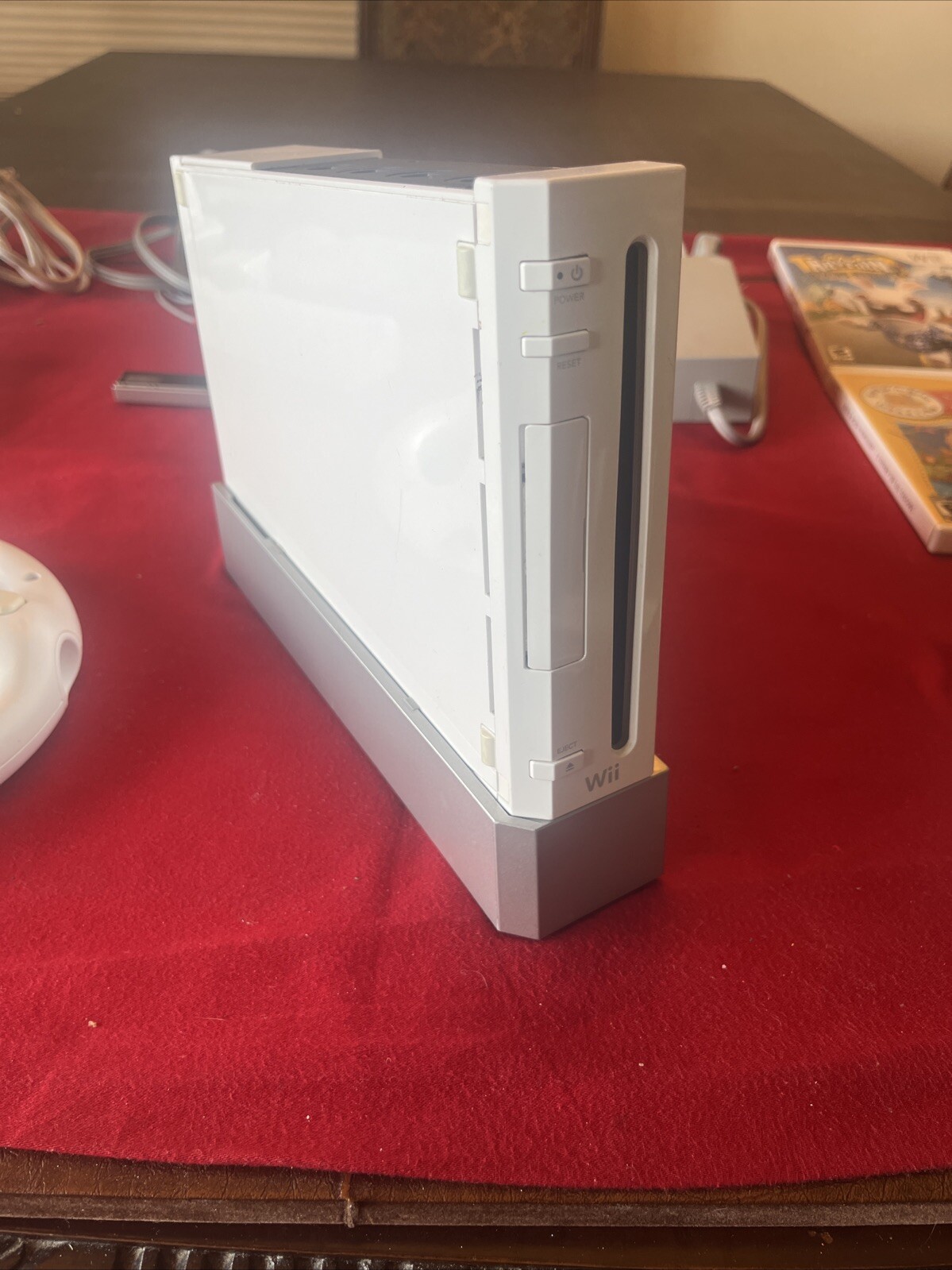 Nintendo Wii Console Bundle TESTED.. Everything you see here included.SEE PHOTOS