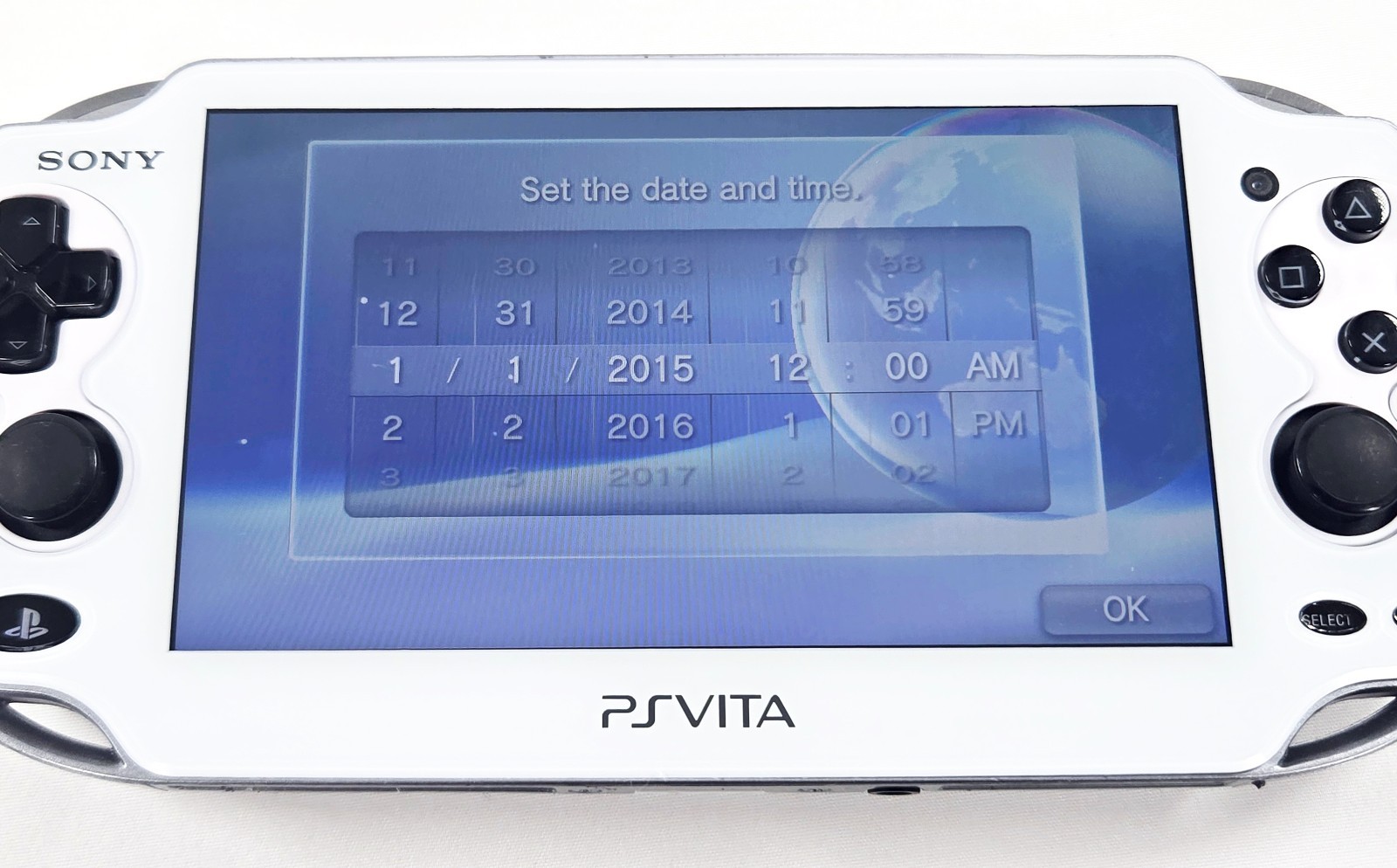 PS VITA WHITE CONSOLE Authentic OLED Playstation PCH-1001 NTSC Tested