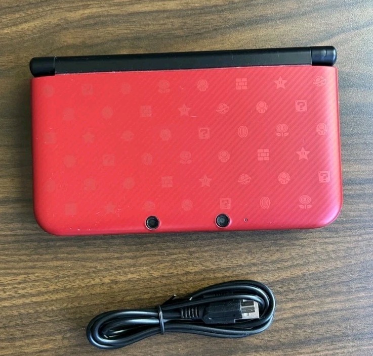 Nintendo 3DS LL XL New Super Mario Bros 2 Japanese language- tested working