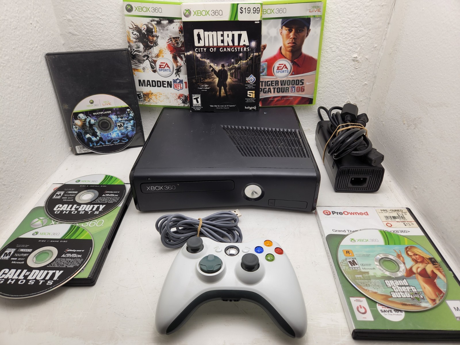 Microsoft xbox 360 slim console bundle w/ 6 games – Fully Tested