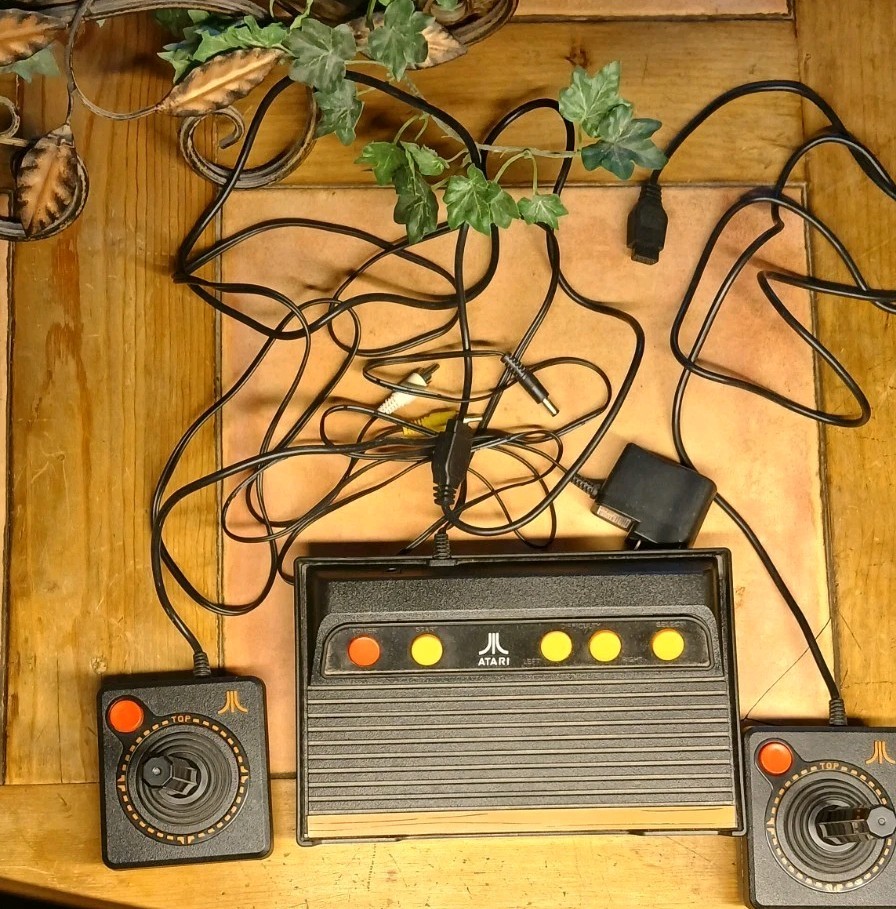 Atari Flashback 3 Home Console Black Orange Composite RCA Joysticks Controllers