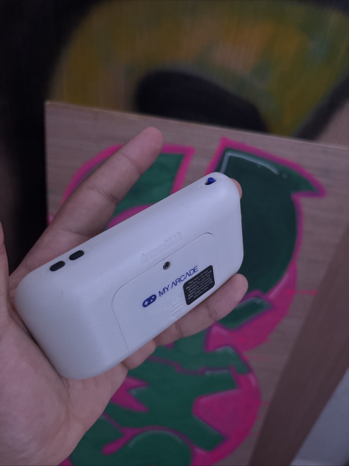 220 In 1 It Has 228 Bit Retro Games Inside Of One Small Device ￼￼