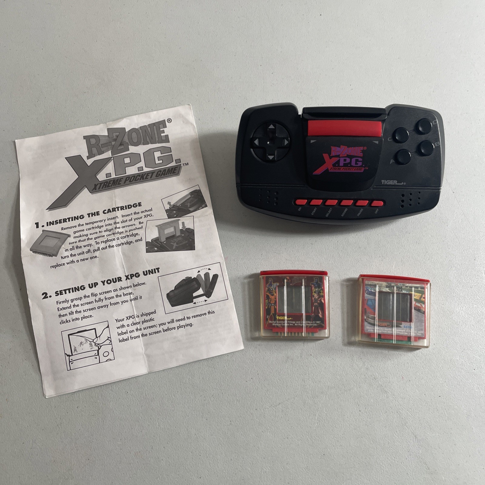 R-Zone X.P.G. Xtreme Pocket Game 1997 Tiger Mortal Kombat Trilogy & Daytona USA