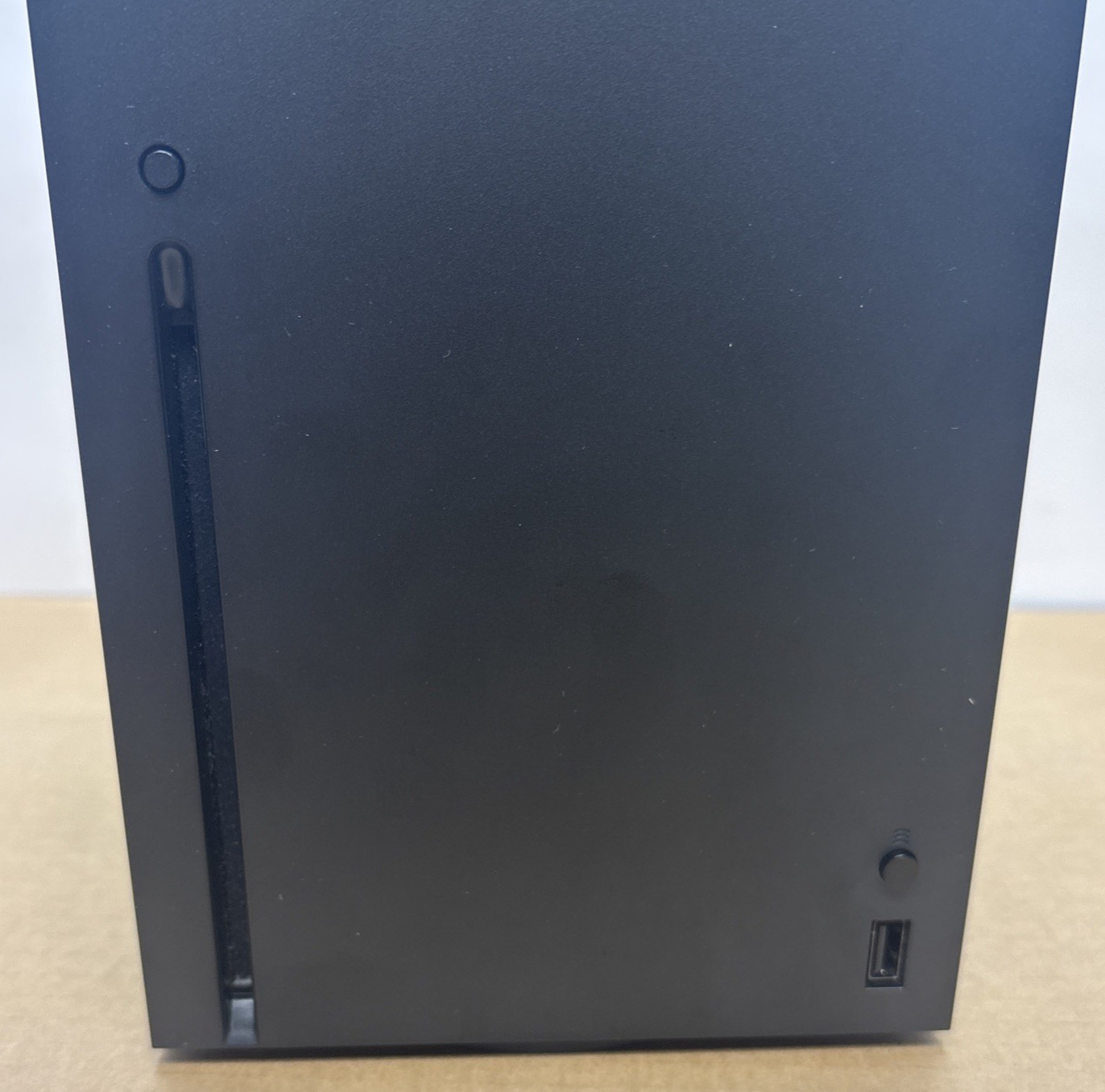Xbox Series X 1TB Console with Xbox Wireless Controller 4K Gaming 120FPS 1882