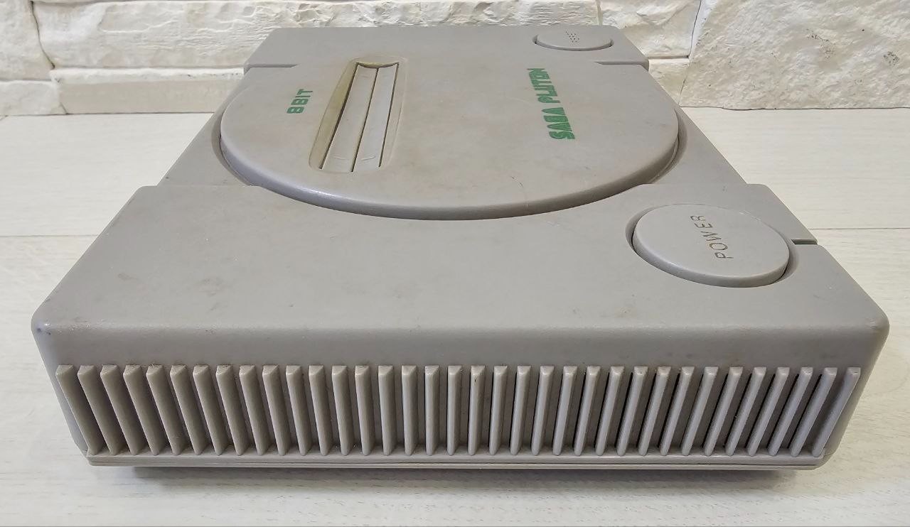 Vintage Retro 1990s Game Console 8 bit Saga Pluton Video Game Console for repair