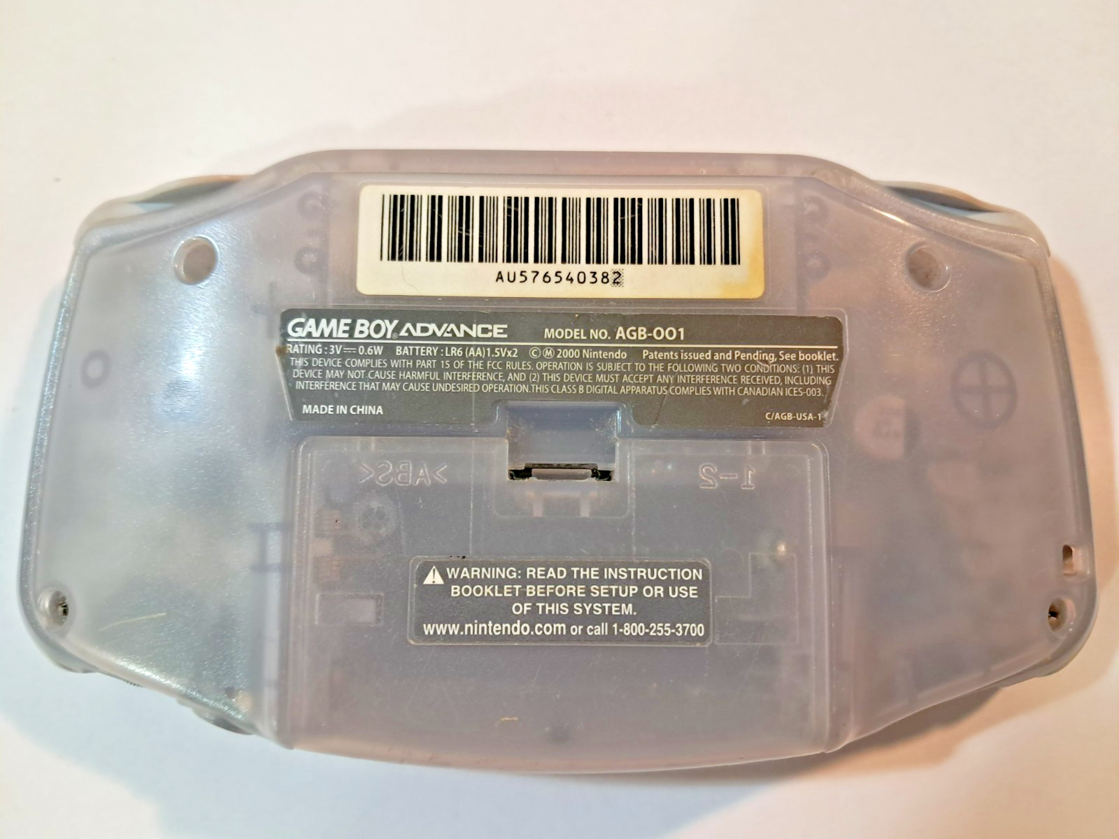 Working Nintendo Game Boy Advance GBA – Clear Glacier – w/ game included