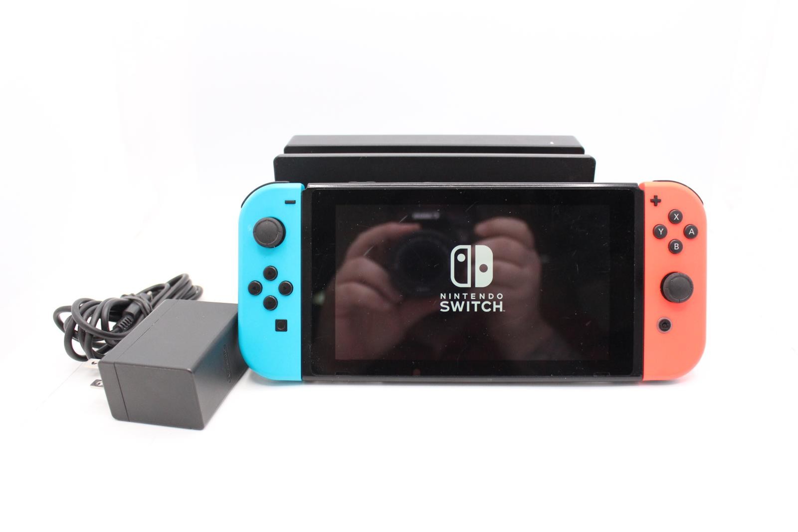 Nintendo Switch HAC-001(-01) 32GB Portable/Stationary Gaming Console