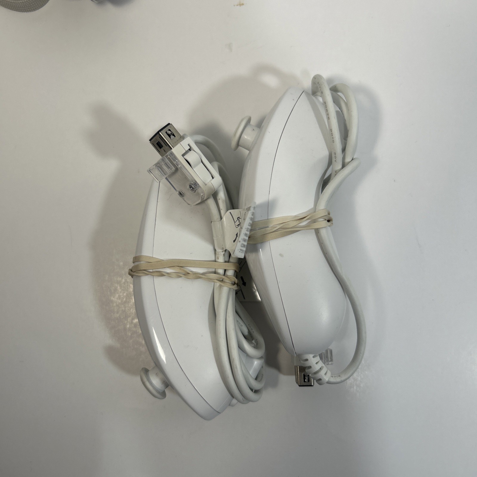 Nintendo Wii RVL-001 Console Bundle Tested GameCube Compatible 3 Games