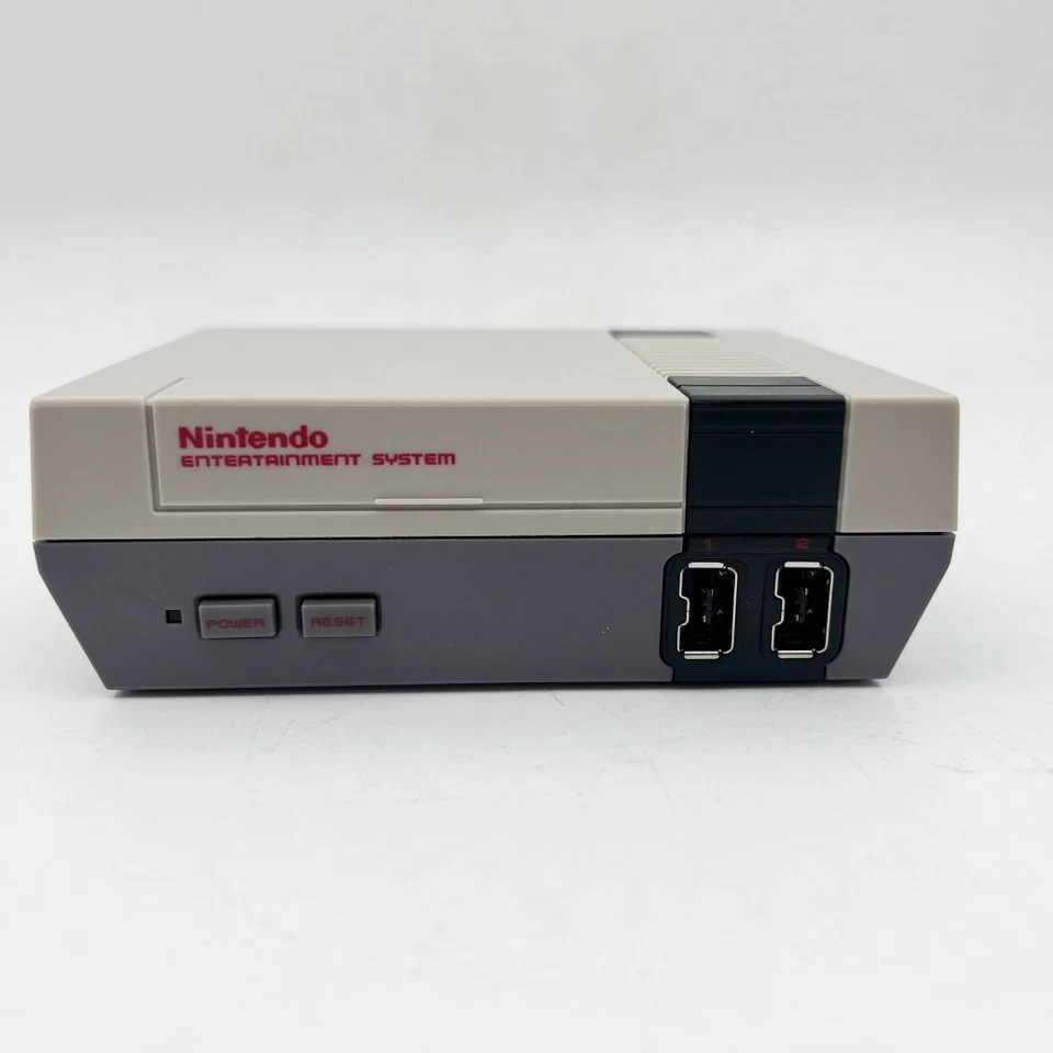 Nintendo NES Classic Edition Mini Console USA New Unopened w 30 games US Stock