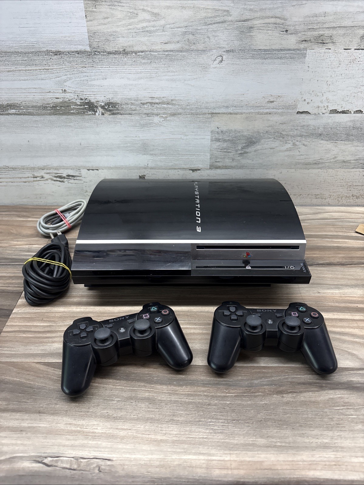 PlayStation 3 CECHK01 Fat 80GB Console 2 Controllers