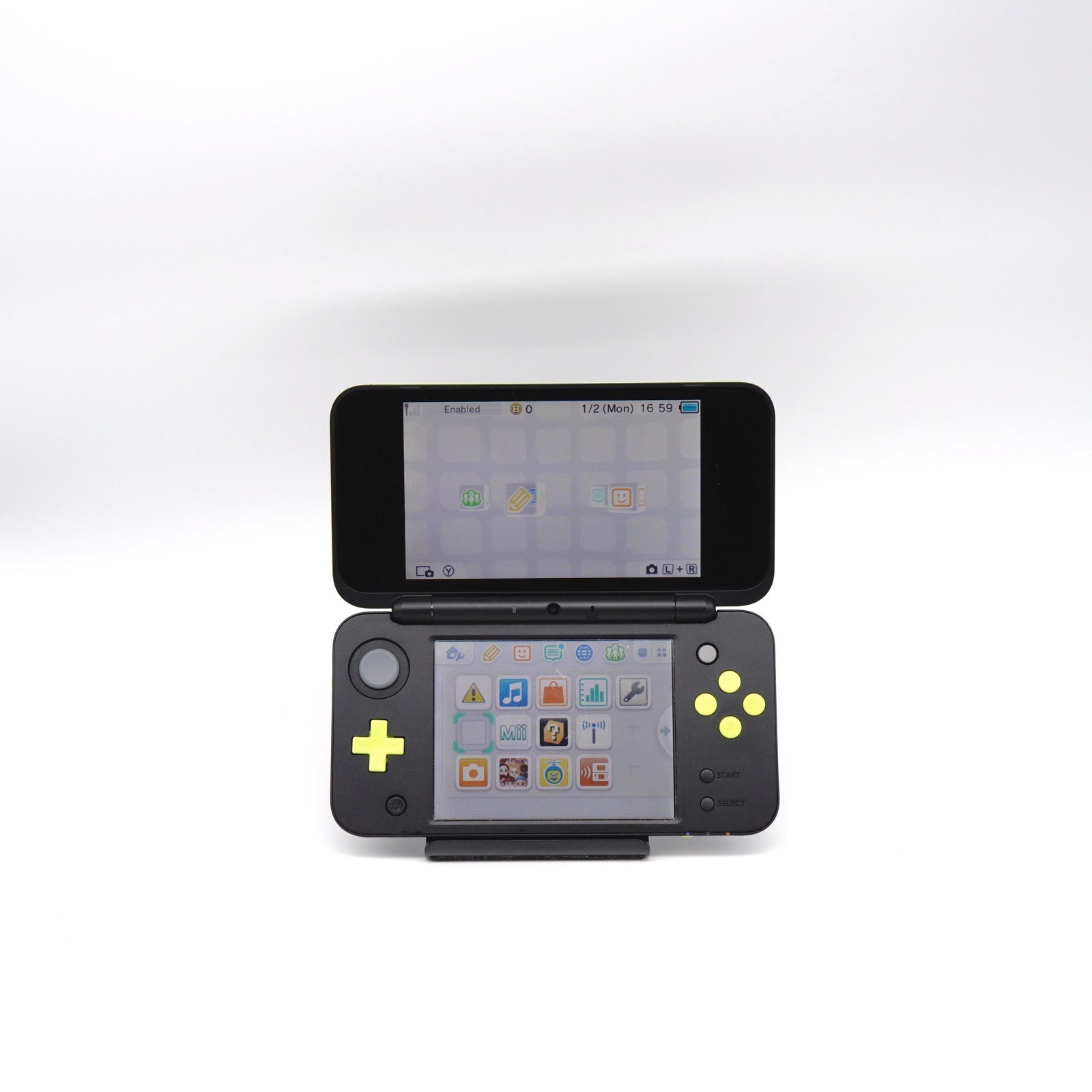 Nintendo “New” 2DS XL LL Console Black Lime 4GB +Charger + Stylus (USA Seller)