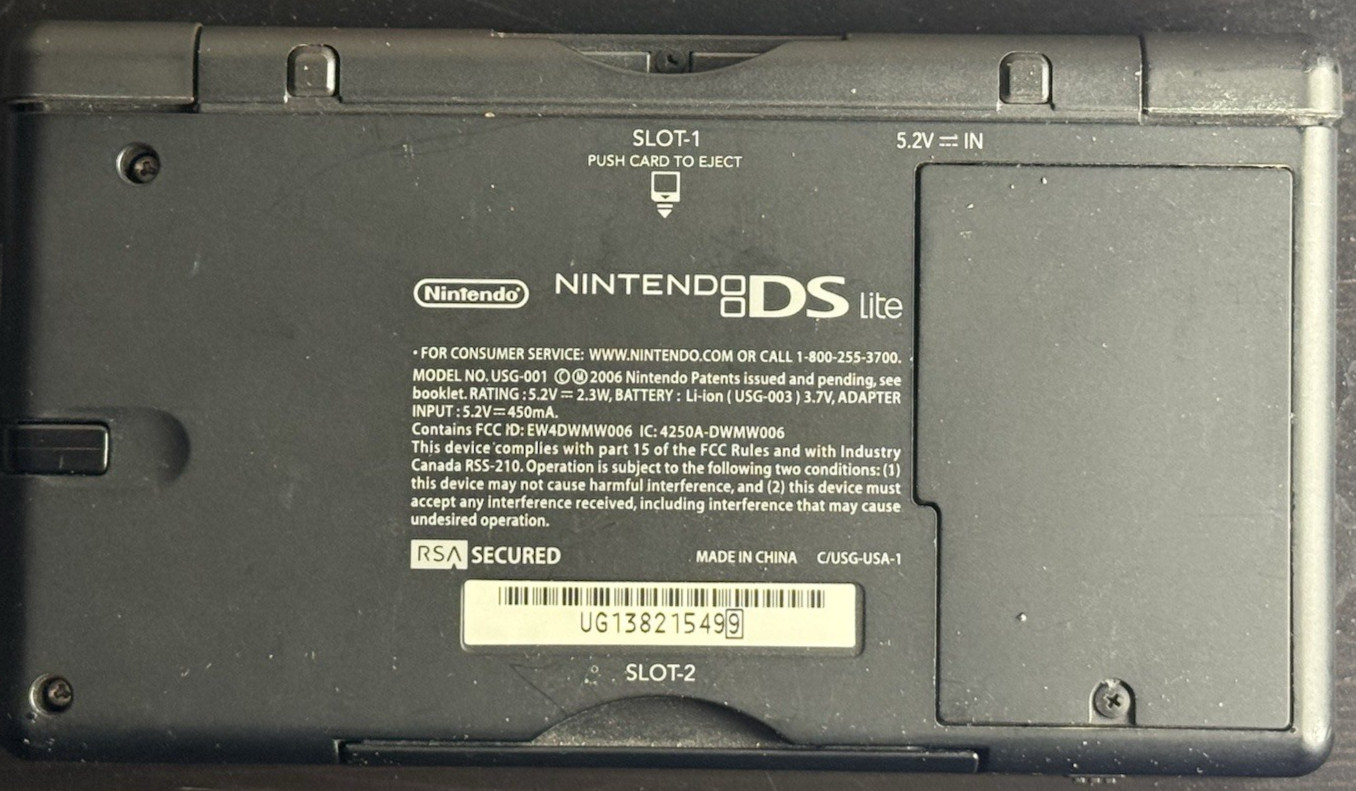Nintendo DS Lite Handheld System Crimson Red Black Complete in Original Box CIB