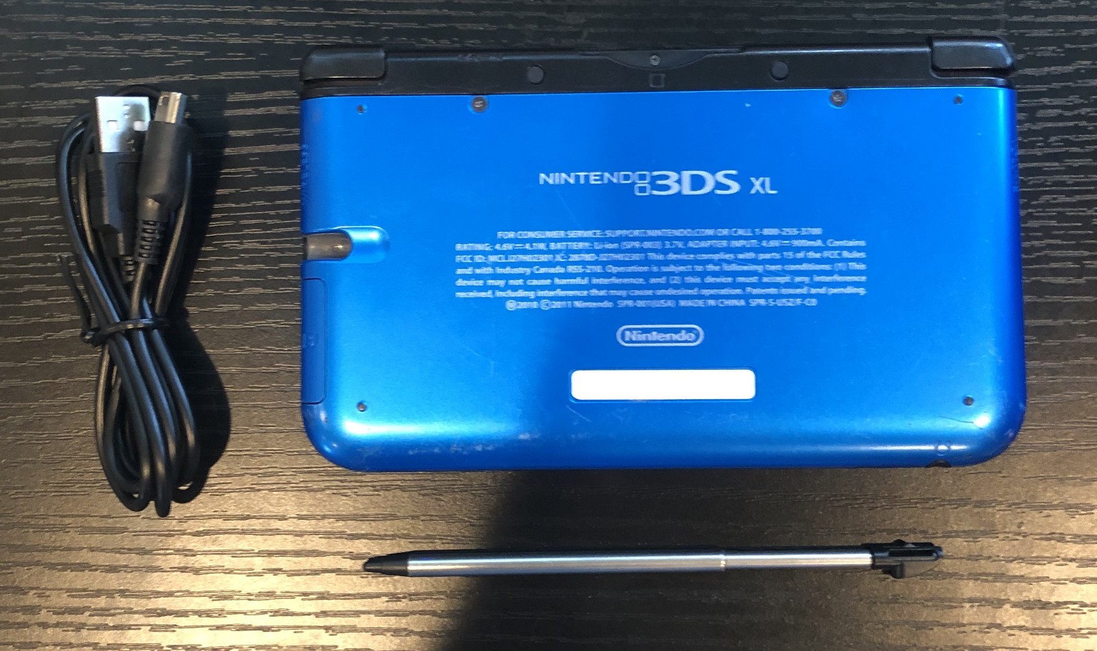 Nintendo 3DS XL Red + Blue SPR-001 Console – w/Charger/Stylus – Fully Tested