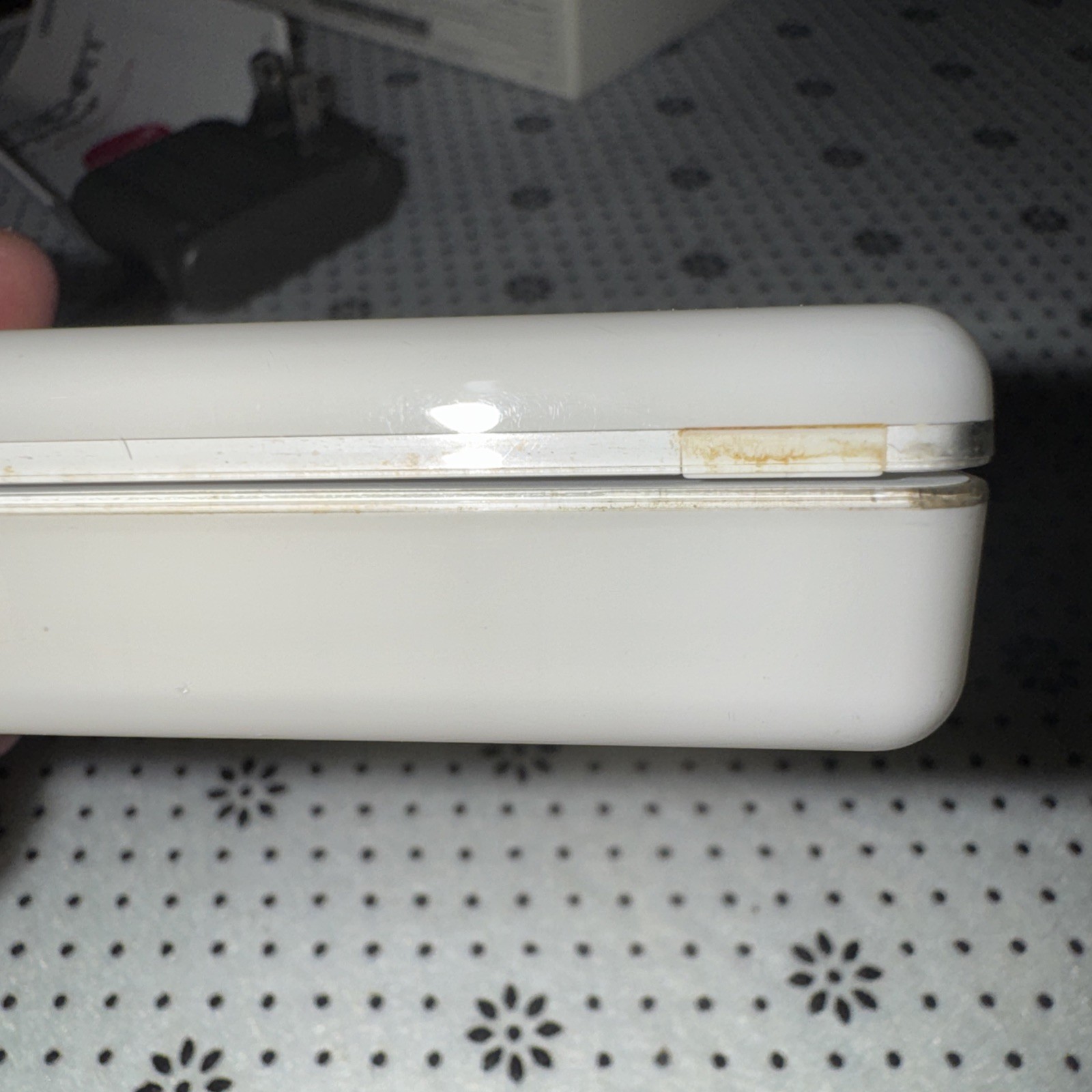 Nintendo DS Lite Handheld Console – Polar White