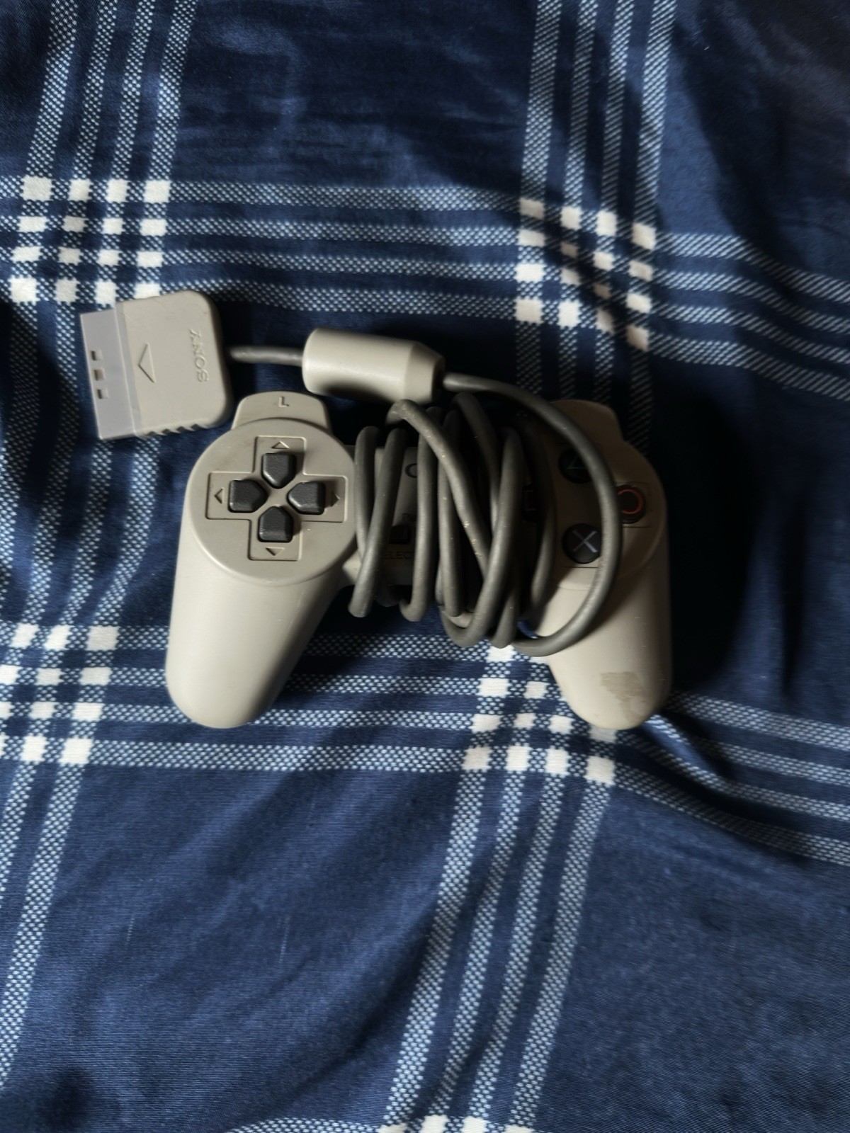 Sony PlayStation 1 Console, Powers On SCPH-1001 Includes 2 Controllers AS IS