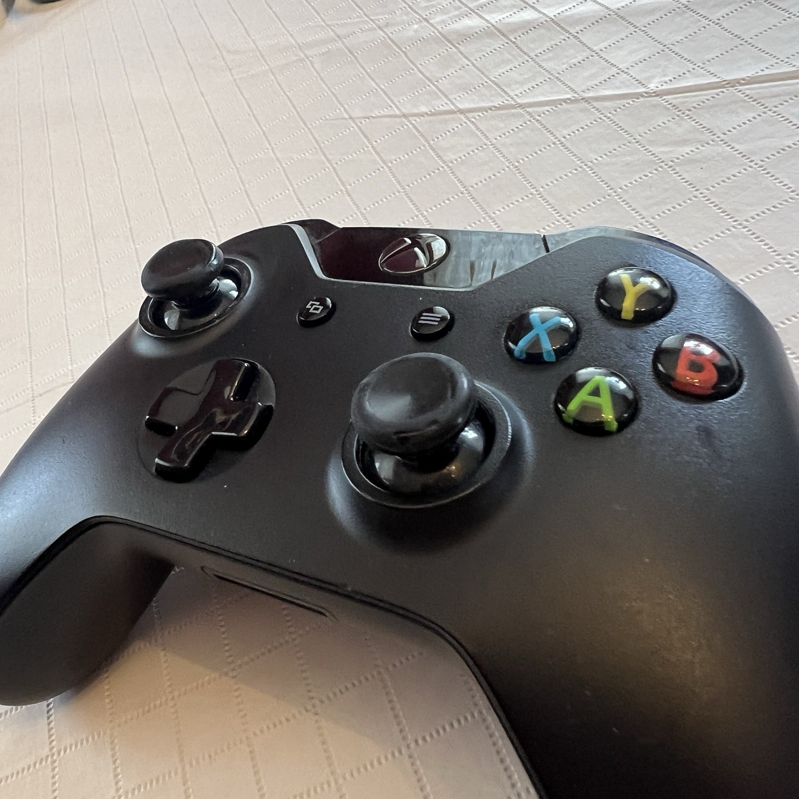 Microsoft Xbox One Black 500GB 1540 Bundle Power Cord + Controller 1537 Tested
