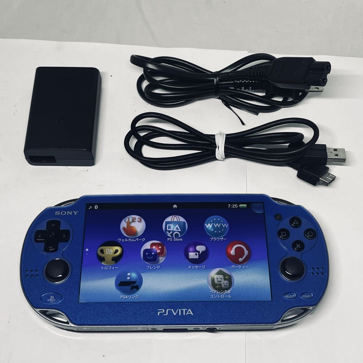 PS Vita Sapphire Blue PCH 1000 ZA04 w/Charger