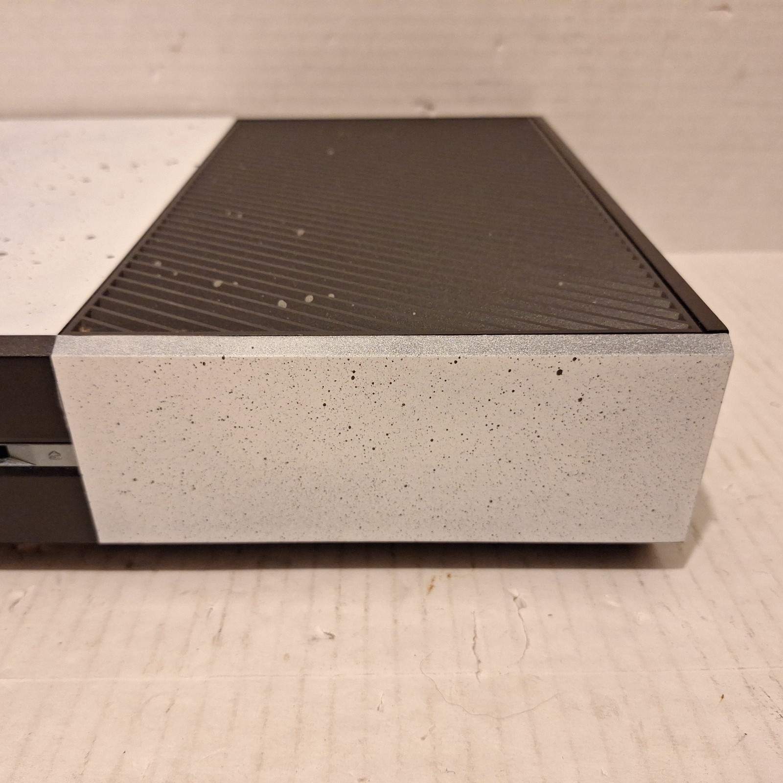 SSD UPGRADED – CUSTOM PAINTED Microsoft Xbox One 1540 500GB Console System Only