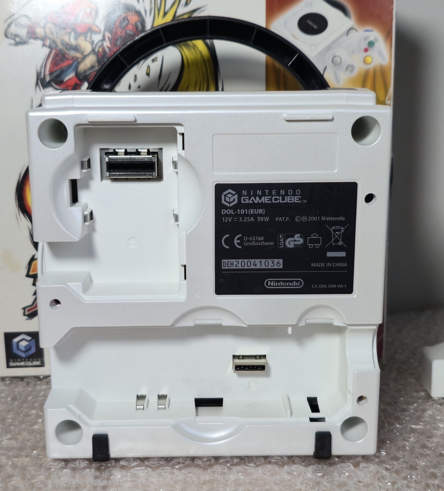 Pearl White Nintendo Gamecube Console – Mario Smash Football Pak – Europe Import