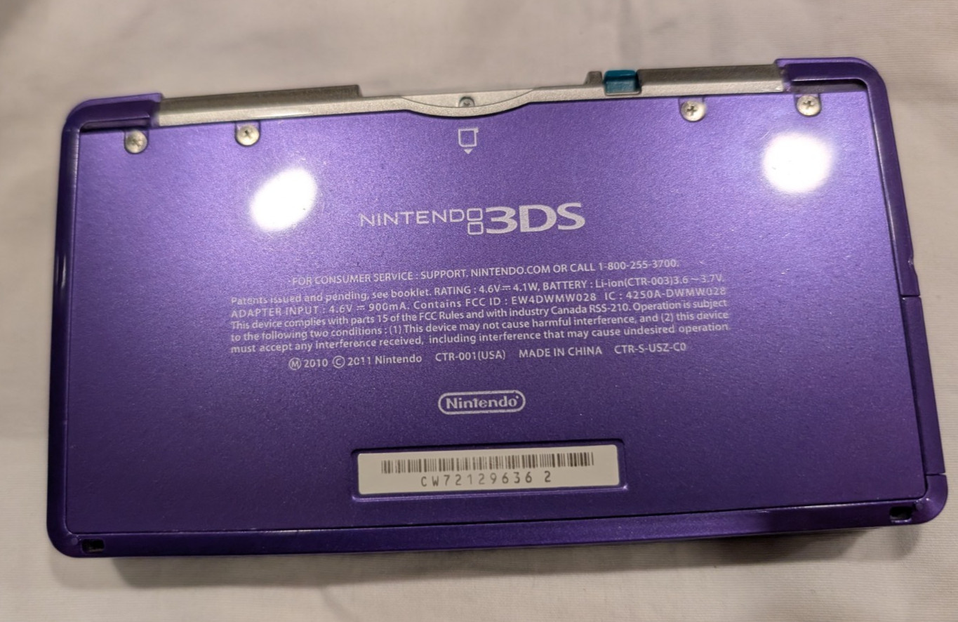 Nintendo 3DS Purple CTR-001 Handheld with 7 Games Charger Case WATCH VIDEO