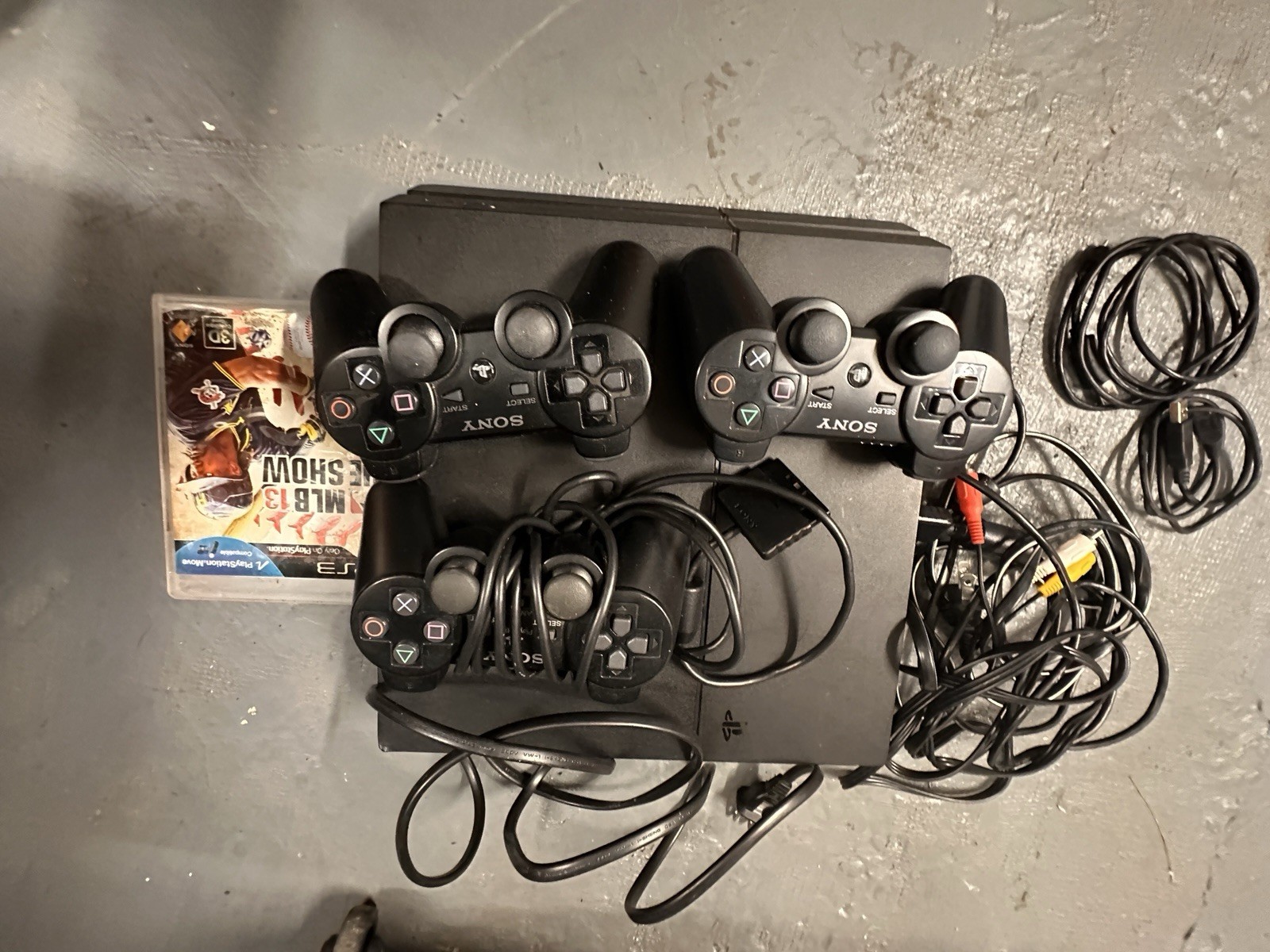 PS4 playstation With 3 Controllers as-is