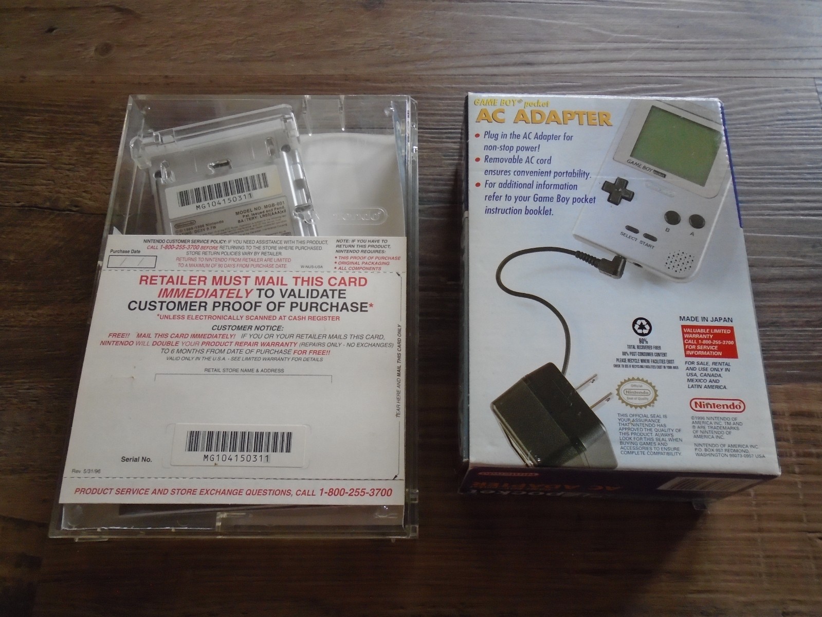 ONE OWNER, Virtually NEW Game Boy Pocket console w/case & AC Adapter with box!