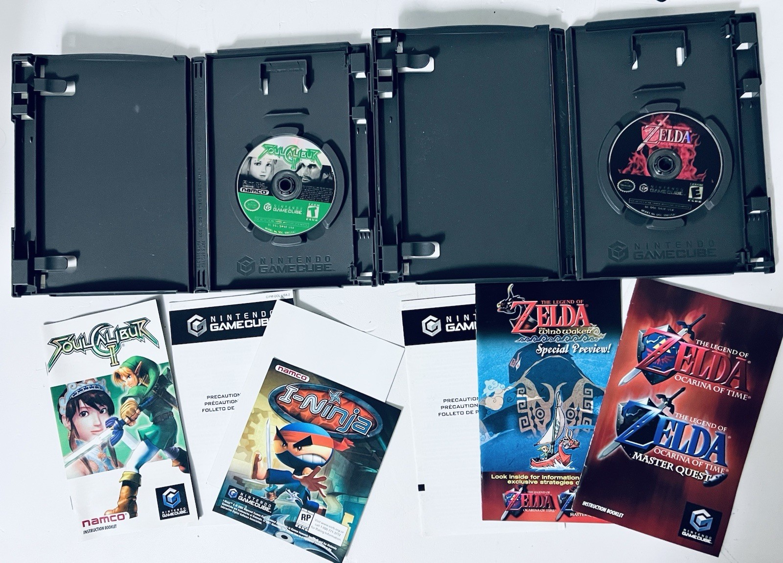 Nintendo GameCube DOL-001 Console Bundle Black Zelda Master Quest SoulCalibur II