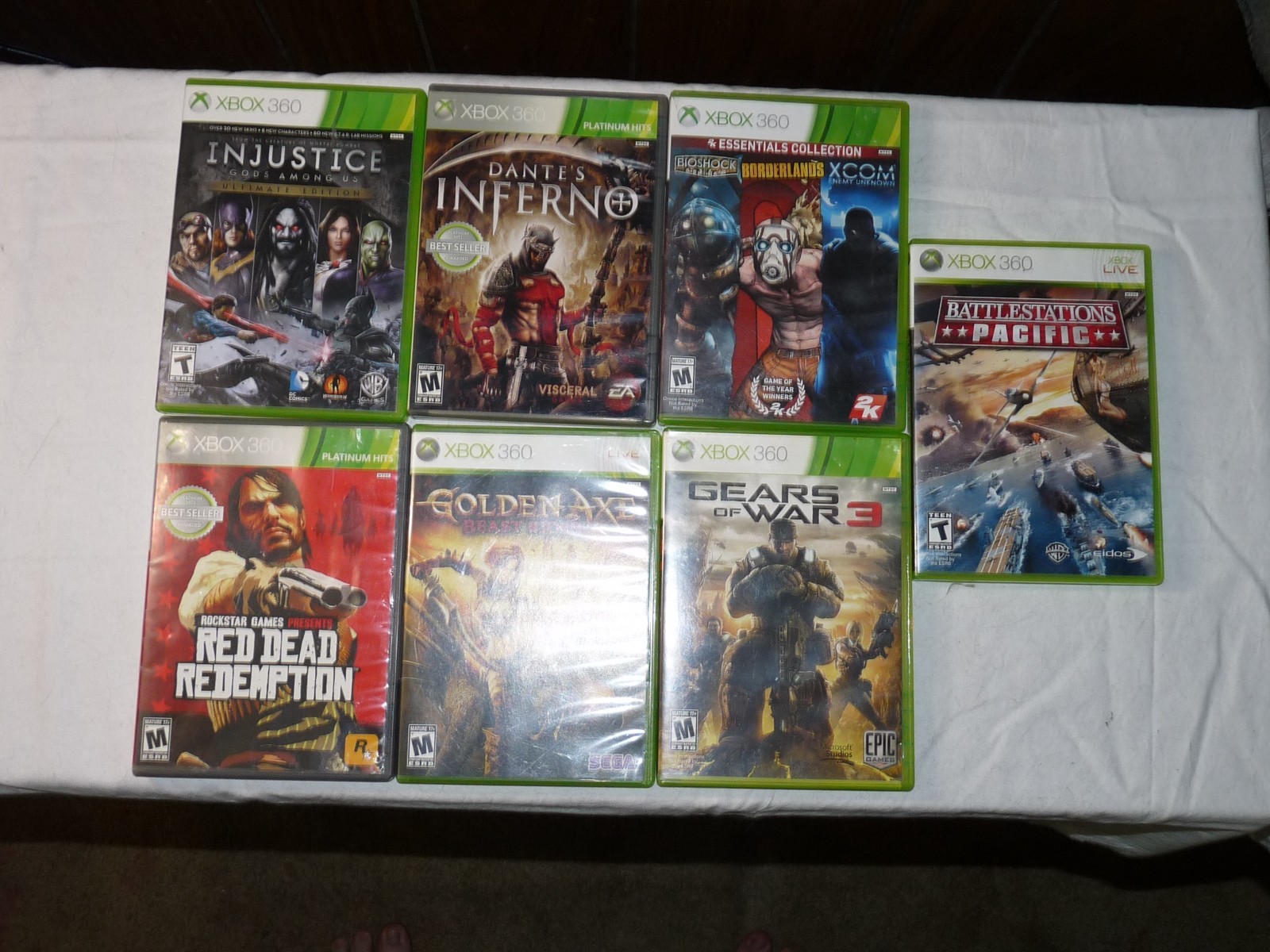 XBOX 360 E 500GB CONSOLE BUNDLE+15 GAMES+2 CUSTOM CONTROLLERS + EXTRAS PLZ L@@K