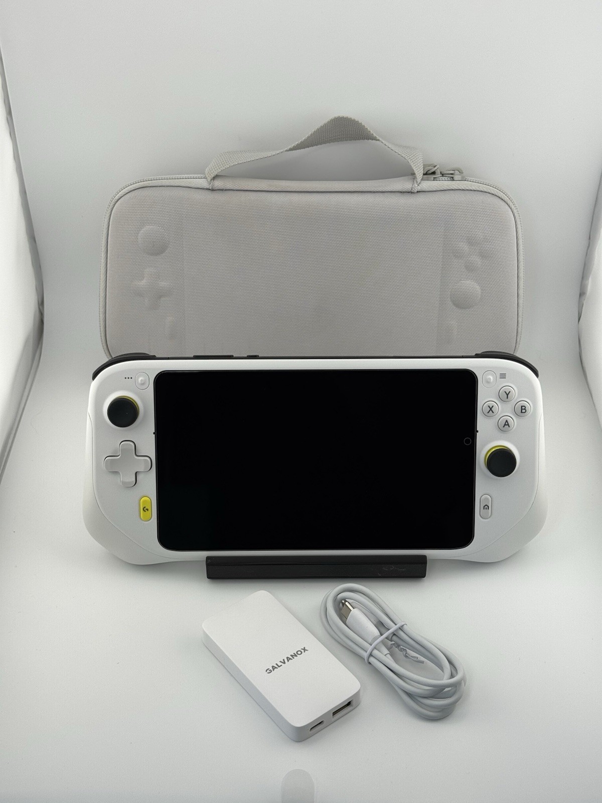 Logitech G Cloud Gaming Handheld 64GB White w/ Case Charger Cable Tested