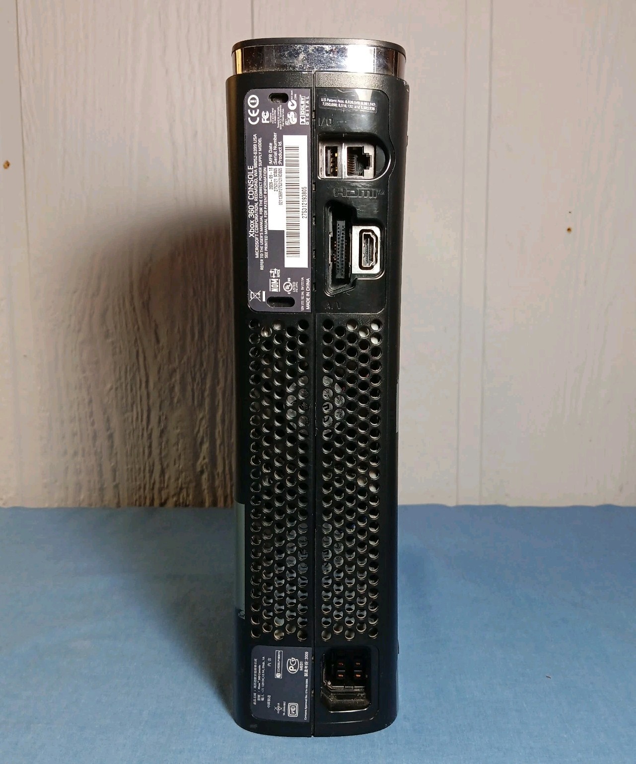 Microsoft Xbox 360 120GB Console Gaming System Modern Warfare 2 Taskforce-141 TF