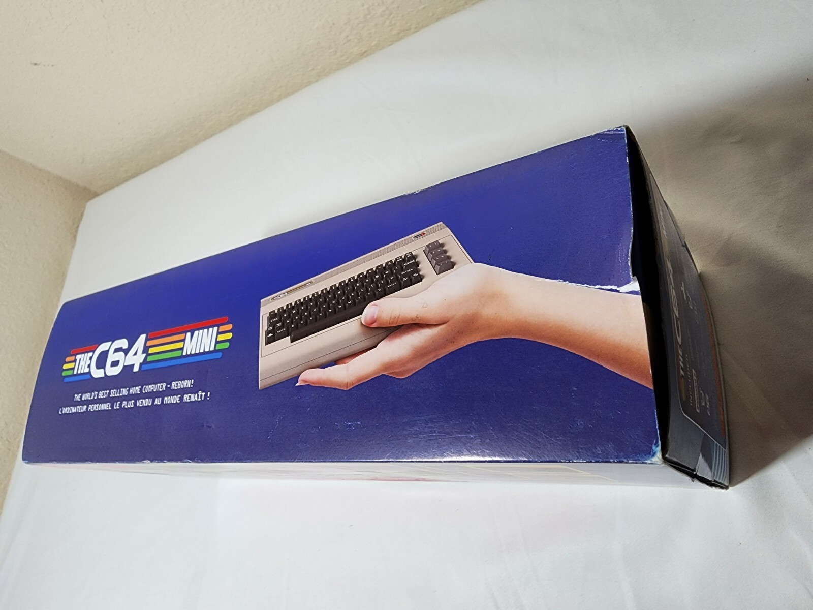 C64 COMMODORE 64 MINI CONSOLE SYSTEM