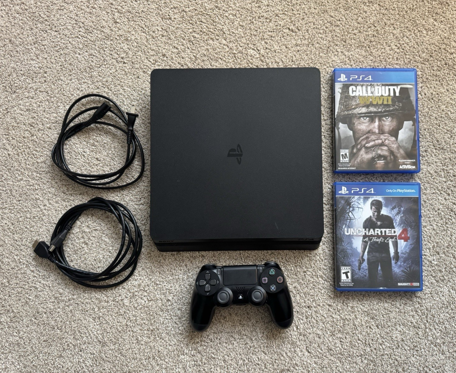 PlayStation 4 Slim Bundle/ 500gb/ DualShock 4/ Power+HDMI/ CoD: WW2/ Uncharted 4