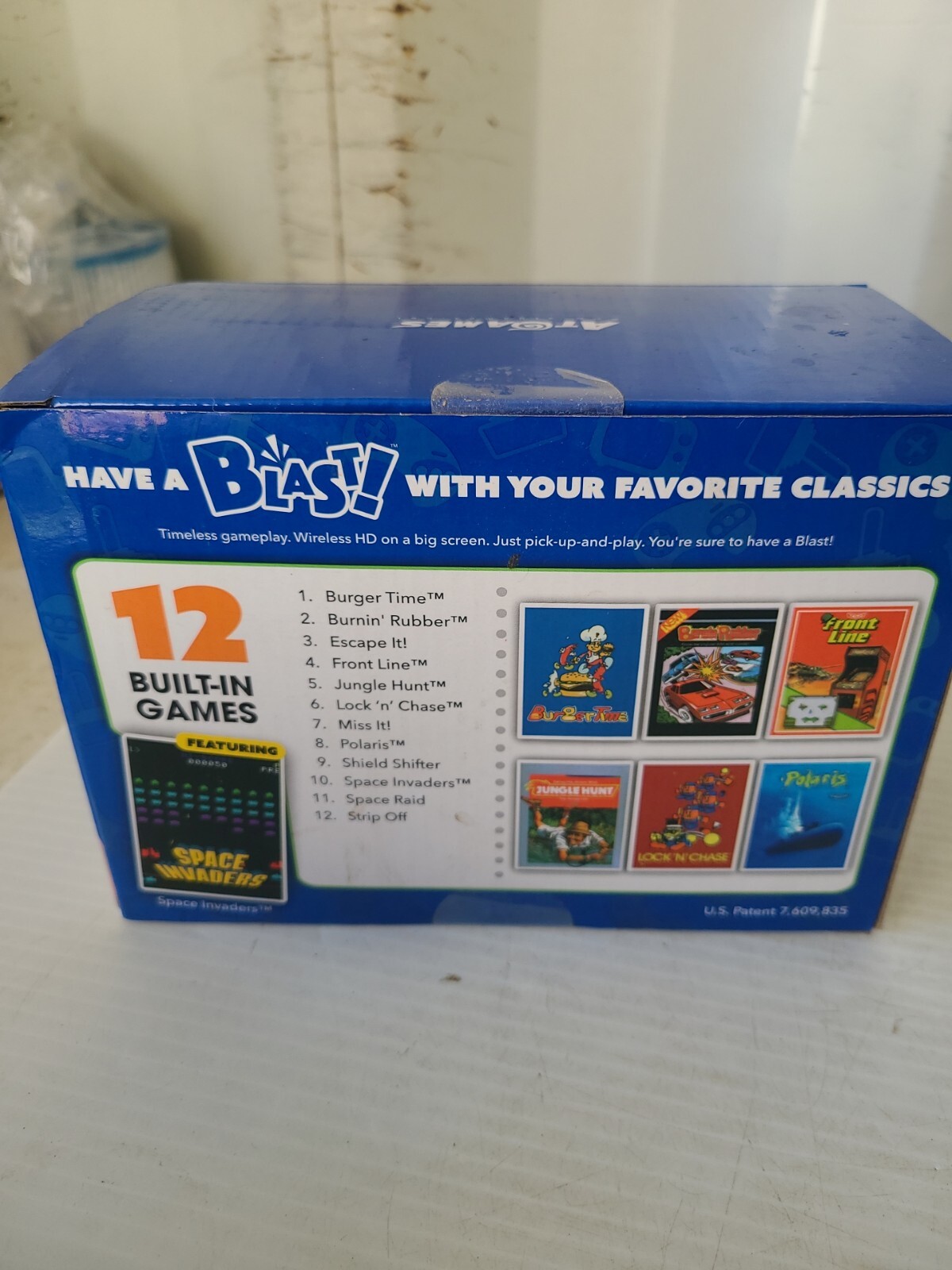 Legends Flashback Blast Space Invaders Wireless TV Console 12 Arcade Games
