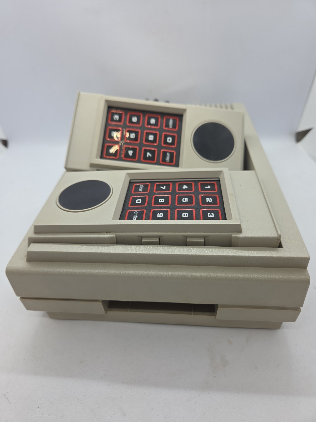 Mattel Electronics Intellivision II Video Game Console 5872