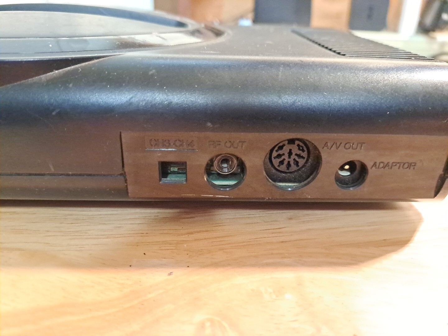 Sega Genesis 1 Console System Model 1601 w/ Controller Model 1650