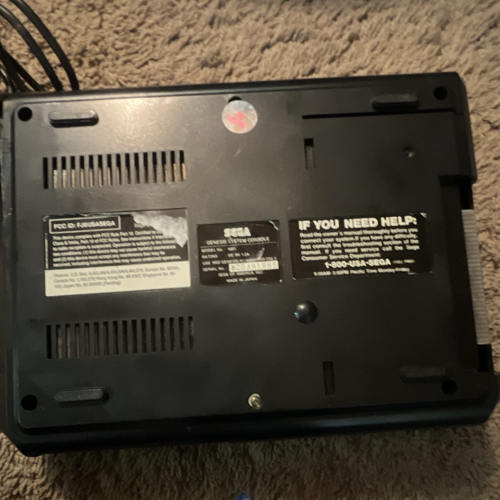 SEGA Genesis 16-Bit Model 1 Console MK-1601 w/ Power Cord & Wired Controller