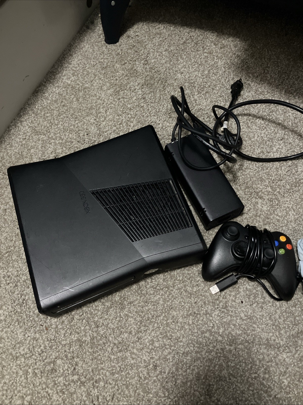 Microsoft Xbox 360 Black Video Game Console with Kinect Sensor and Controller
