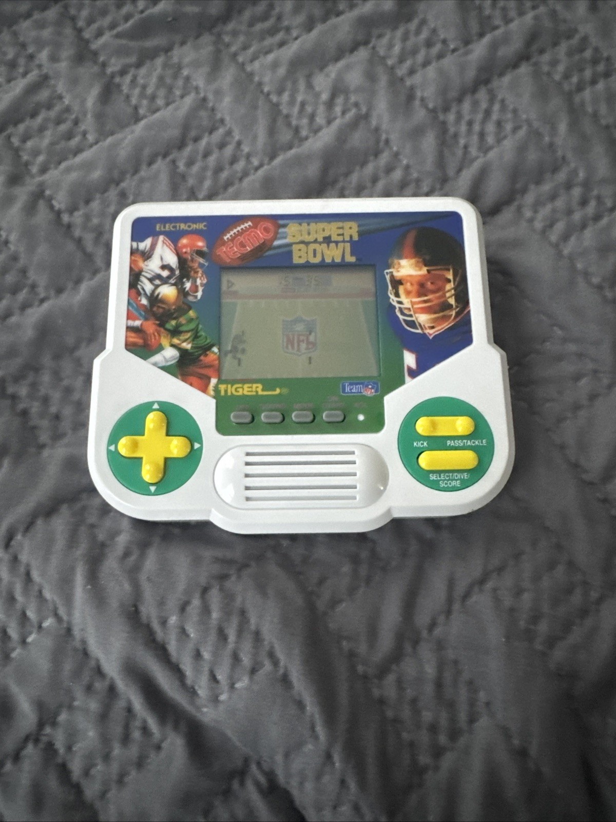 Tecmo Super Bowl Tiger Handheld *WORKS